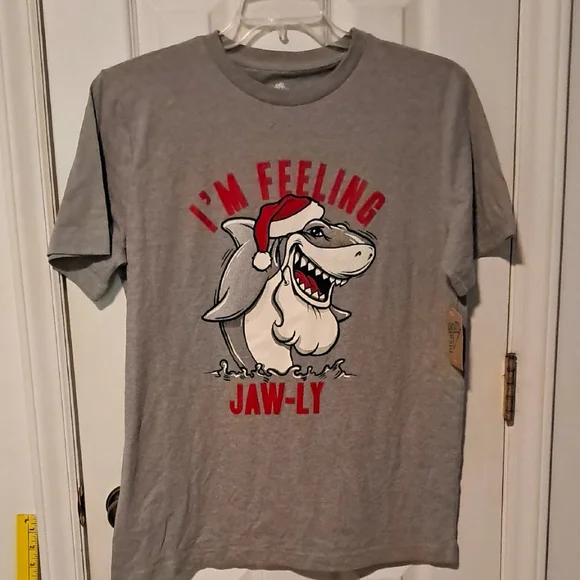 Gray Shark Graphic T-Shirt NWT Size XXL - Picture 1 of 2